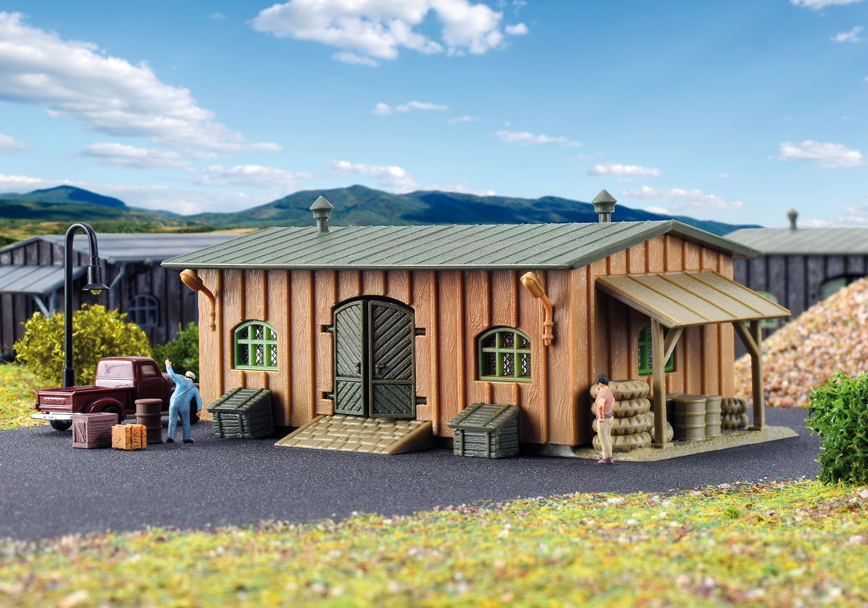 785-4947  -  B&R Work Shed - N Scale main image 0
