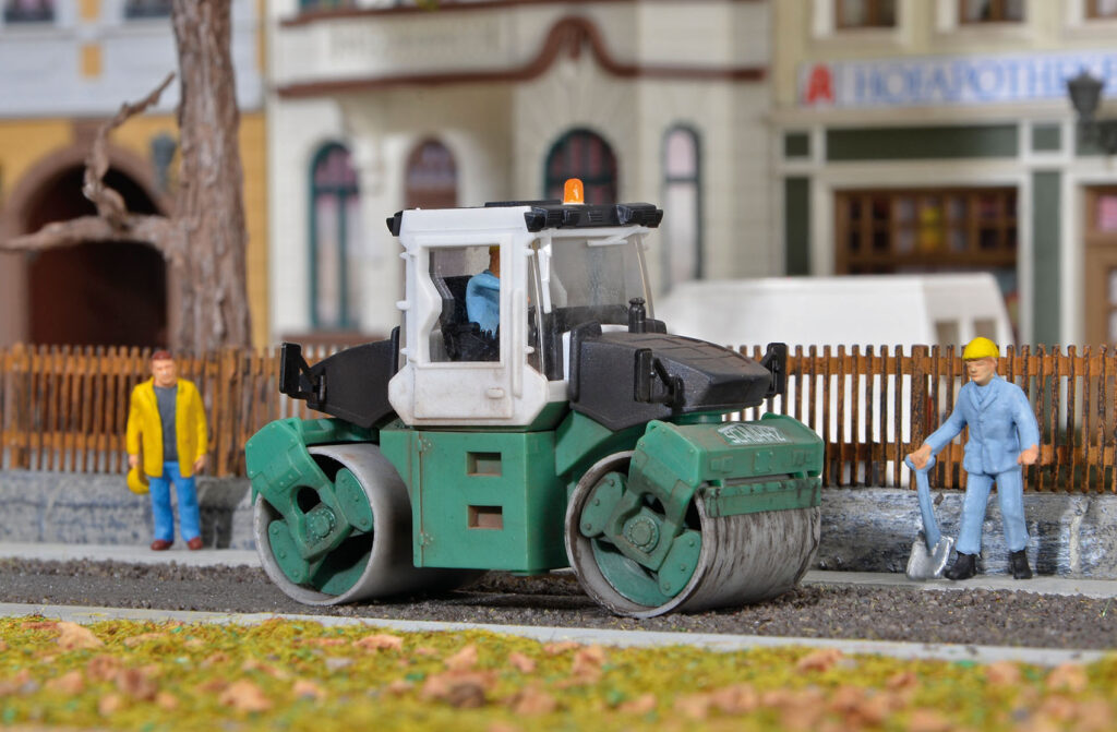 Construction Equipment & Vehicles HO Scale Archives Page 4 of 10 E