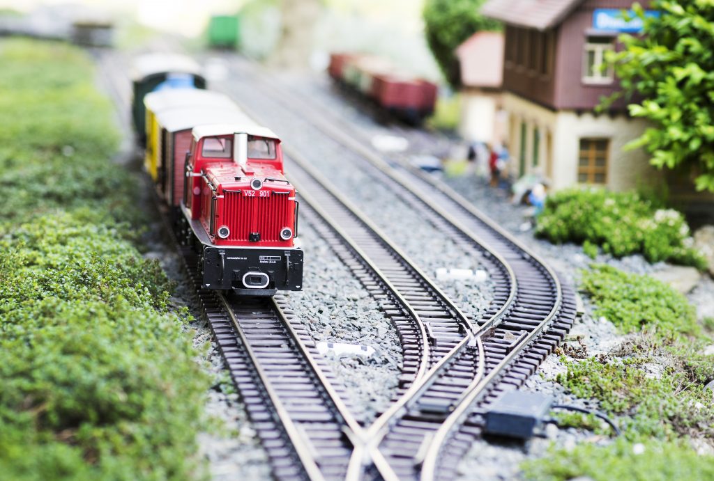 Model Train Track Issues